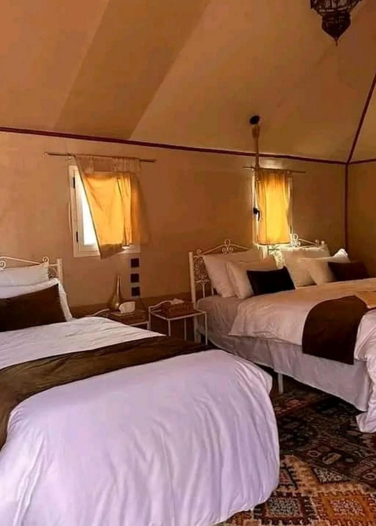 Desert Camp Camel & Sandboarding Мерзуга Екстер'єр фото